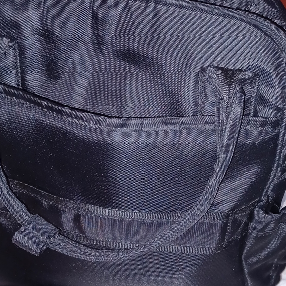 BLACK LADIES BAG. - Picture 8 of 10